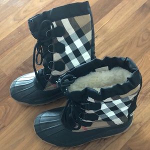 Burberry Snow boots